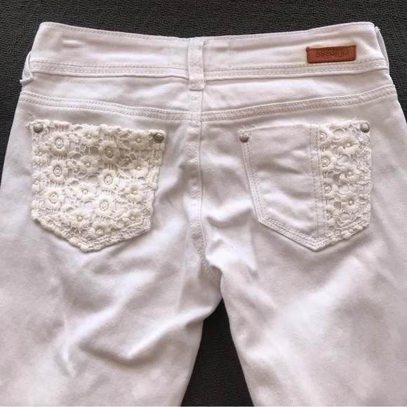 Almost Famous Premium Denim White Jeans Distressed Ripped Lace Details Skinny - Picture 8 of 10